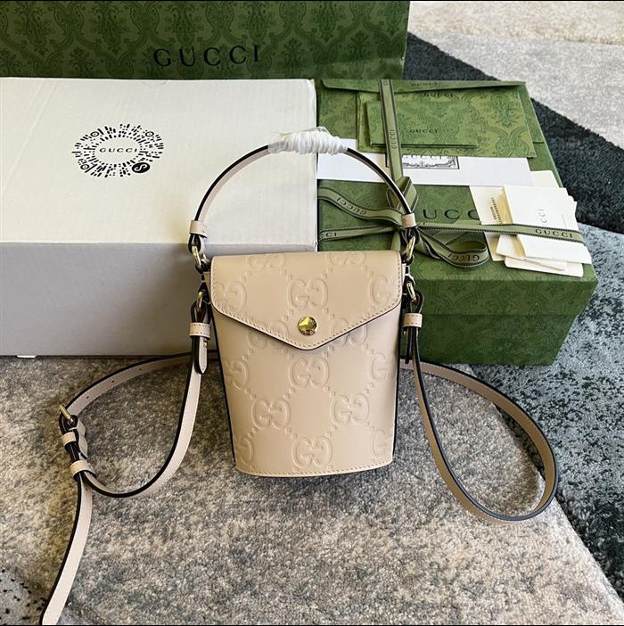 2025210C772795N202058223