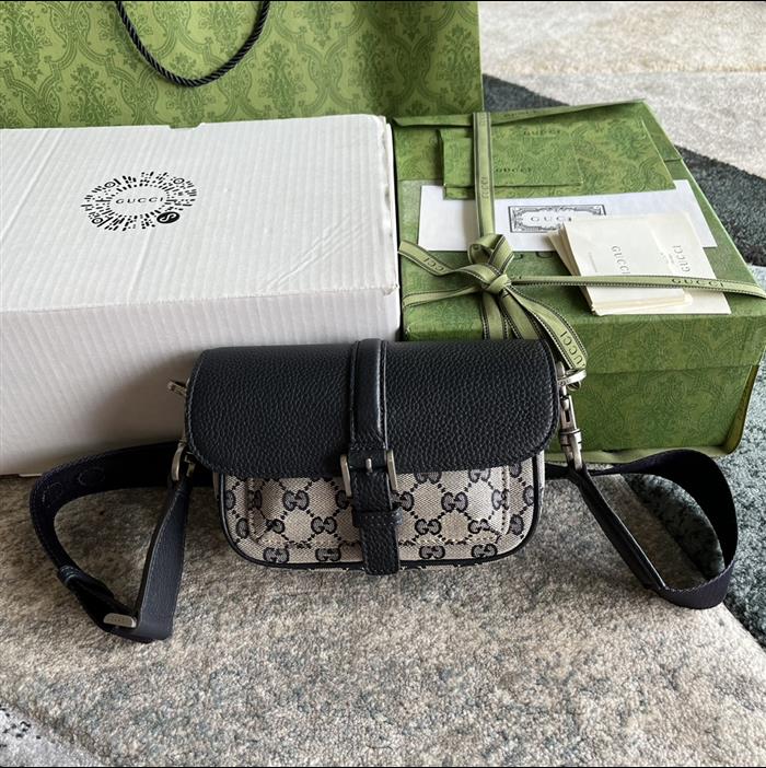 2025210C795213N20215407