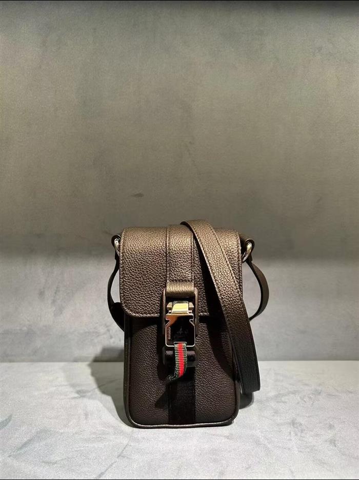 2025210C802099N20216956