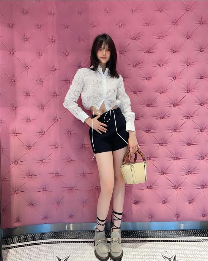 2025210C805832N20219300