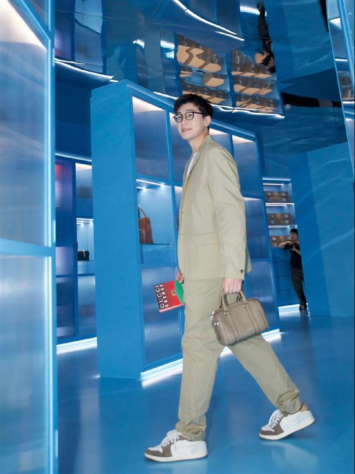 2025210C725292N202149319