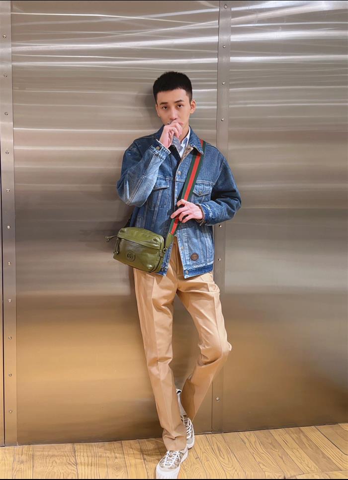 2025210C725696N202151775