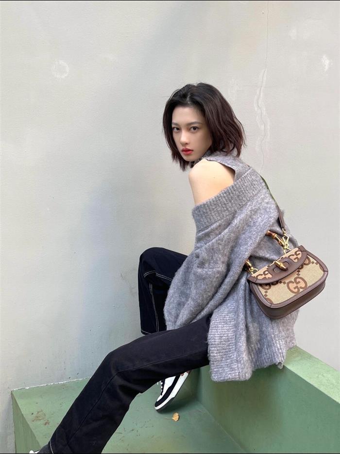 2025210C675797N202042553