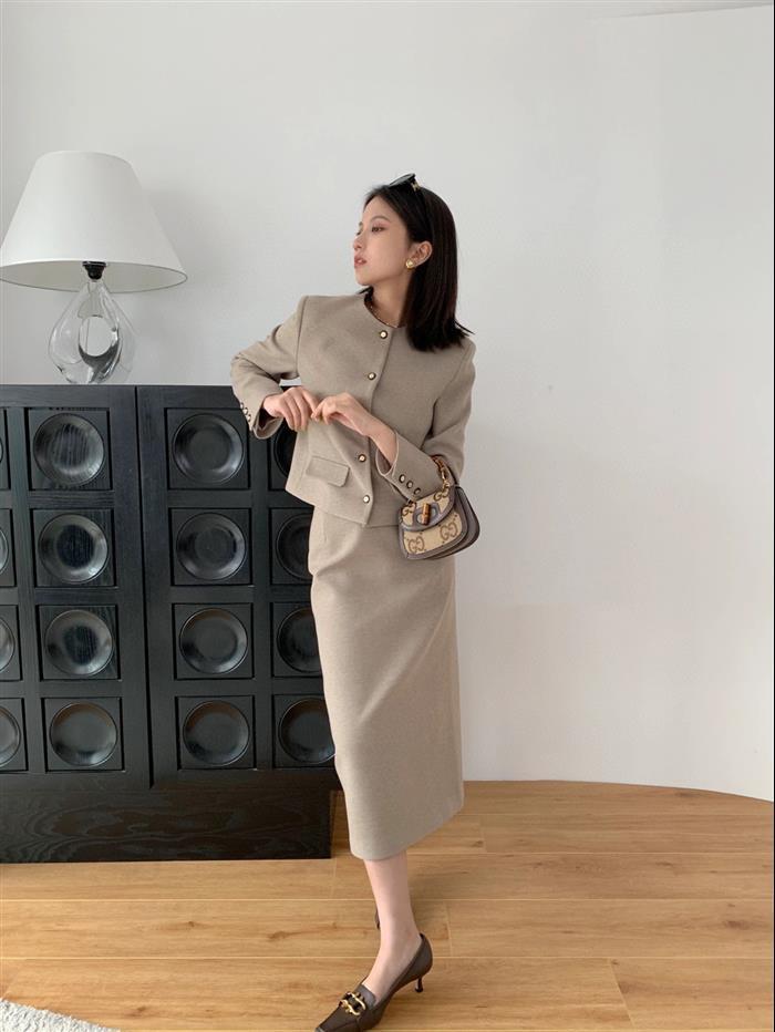 2025210C686864N202049181