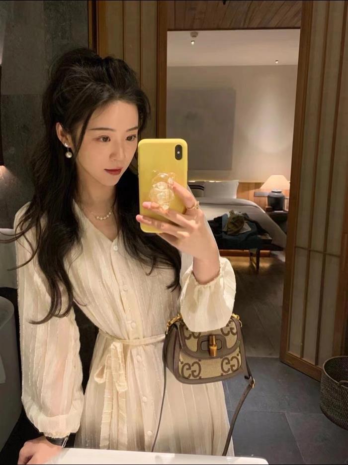 2025210C686864N202049371