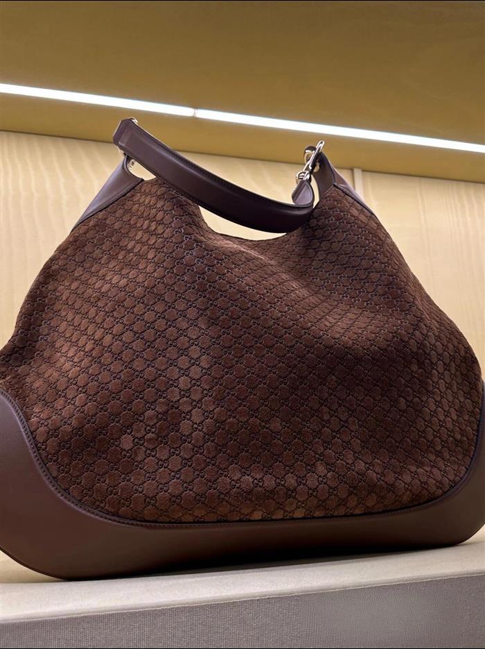 2025210C815924N202216224