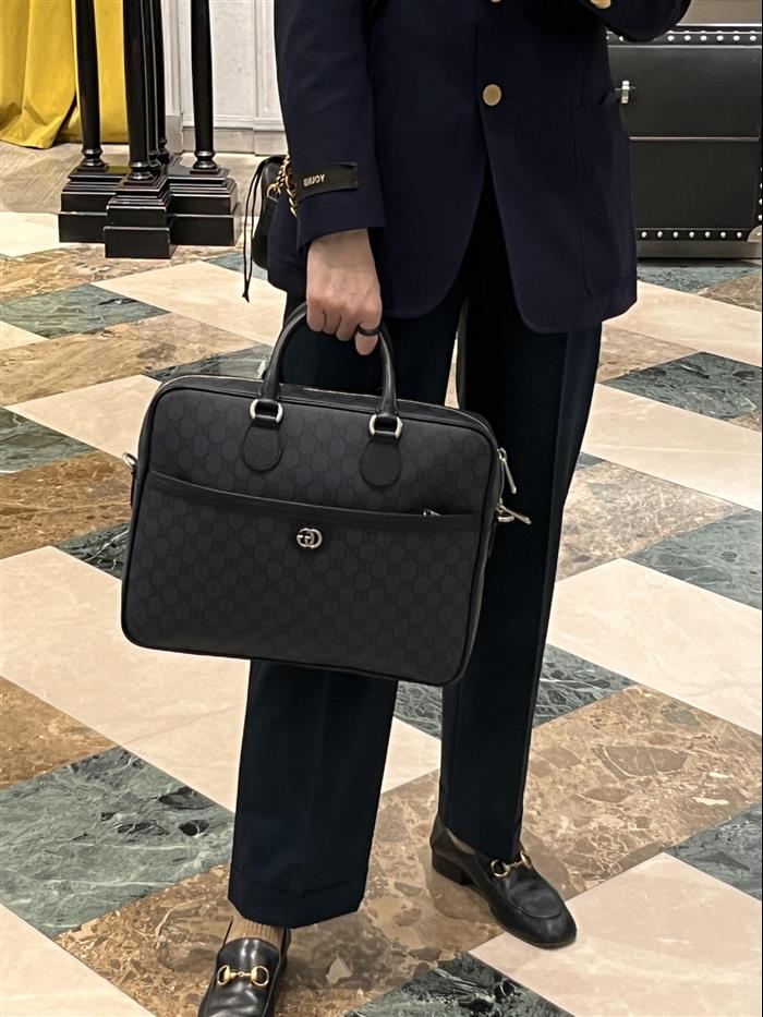 2025210C792116N20203578