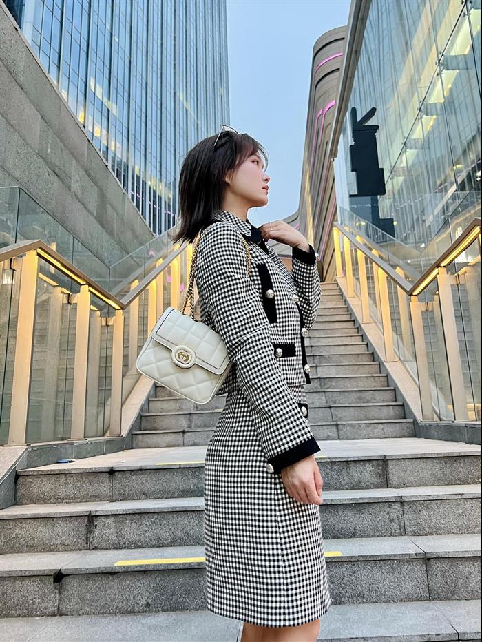 2025210C741457N20222367