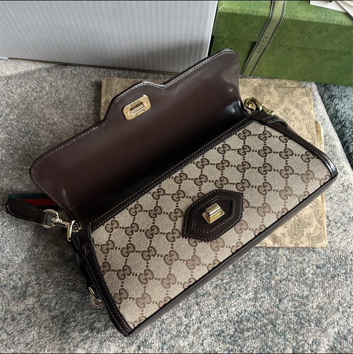 2025210C786027N20221062