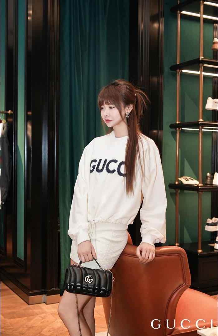 2025210C806017N202217880