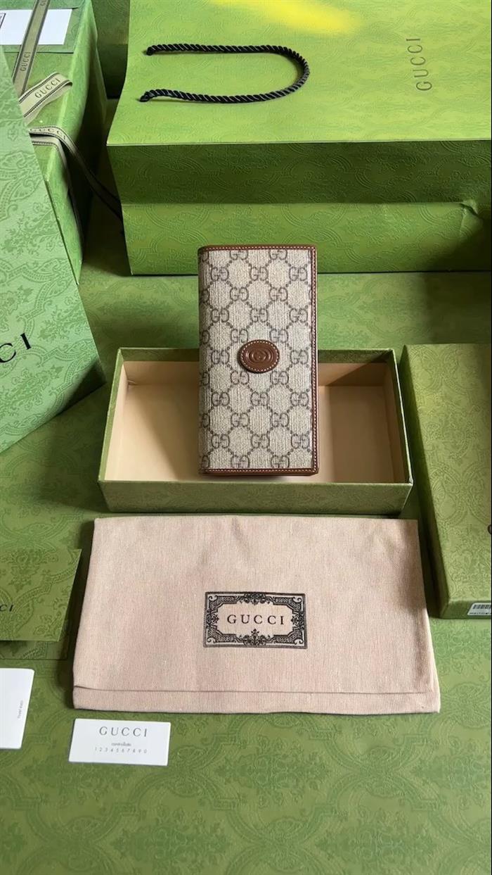 2025210C672947N20191990