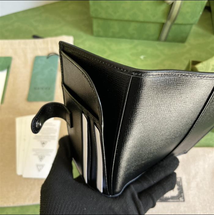 2025210C724562N201920304