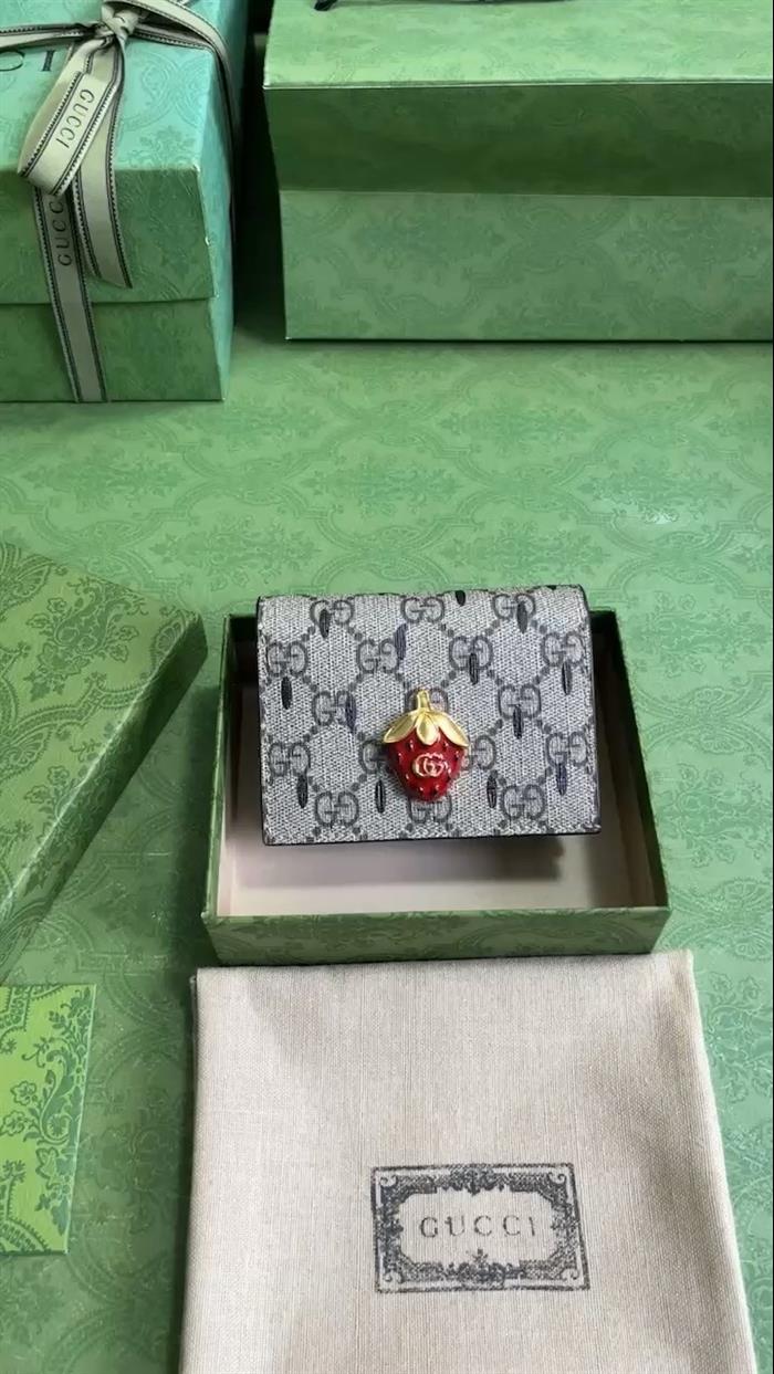 2025210C726247N201920405