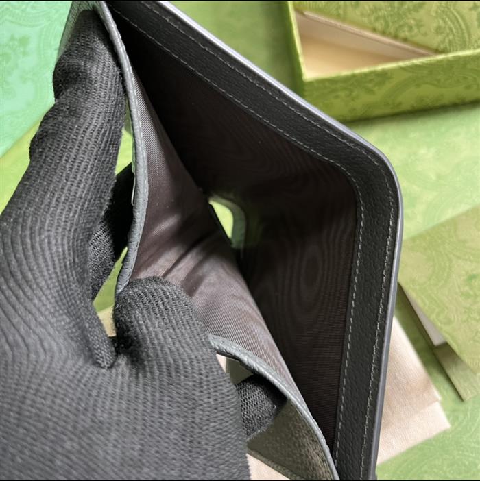 2025210C732016N201836343