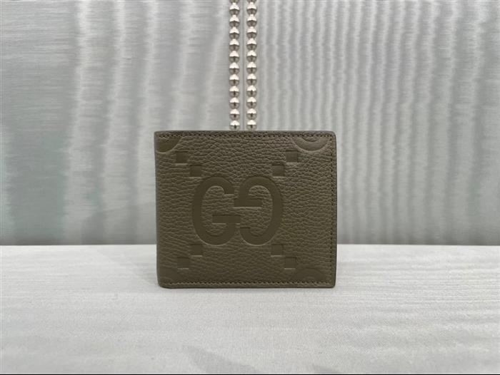 2025210C739475N201920695