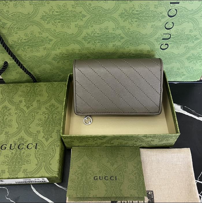 2025210C760336N201925751