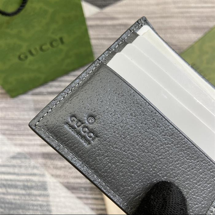 2025210C768244N201928359