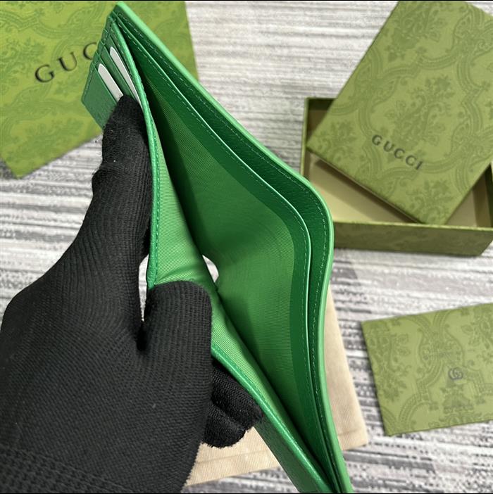 2025210C768244N20192892