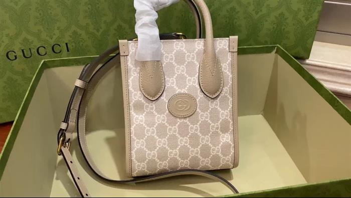 2025210C671623N201911597