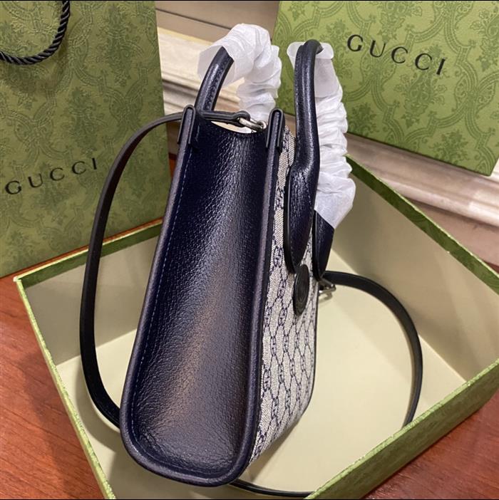 2025210C671623N201911911