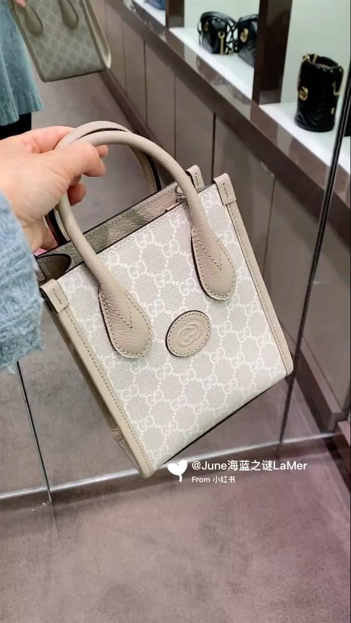 2025210C671623N201912238