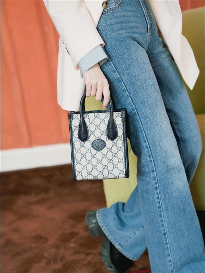 2025210C671623N201912550