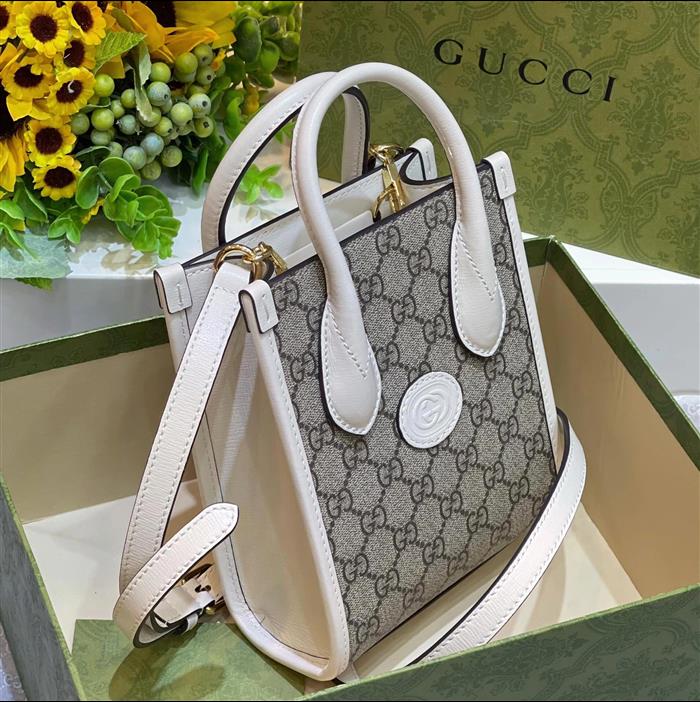 2025210C671623N201912629