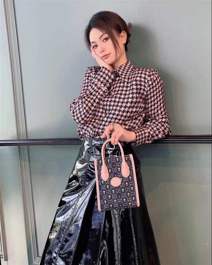 2025210C671623N20191319