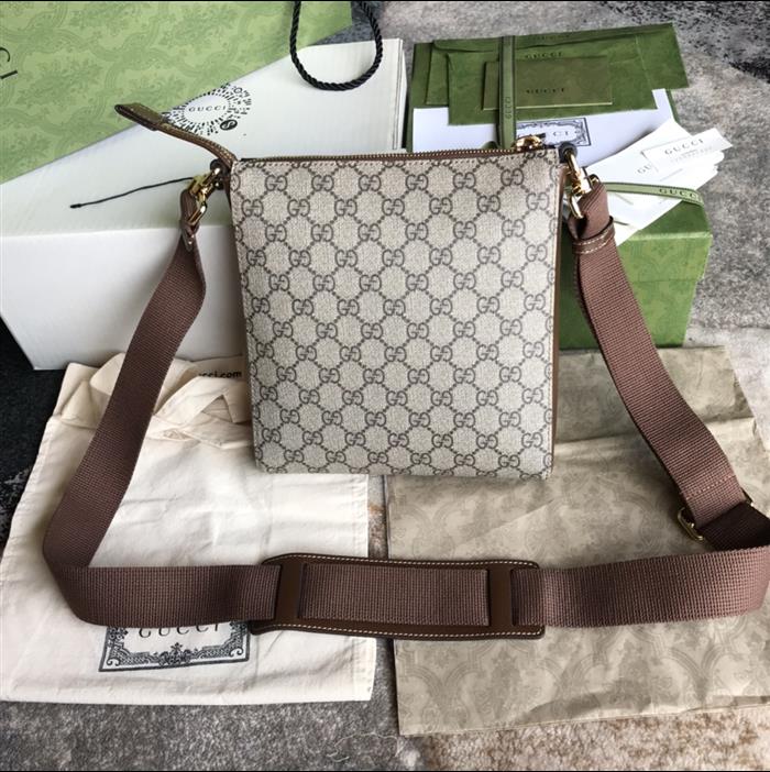 2025210C681021N201915819