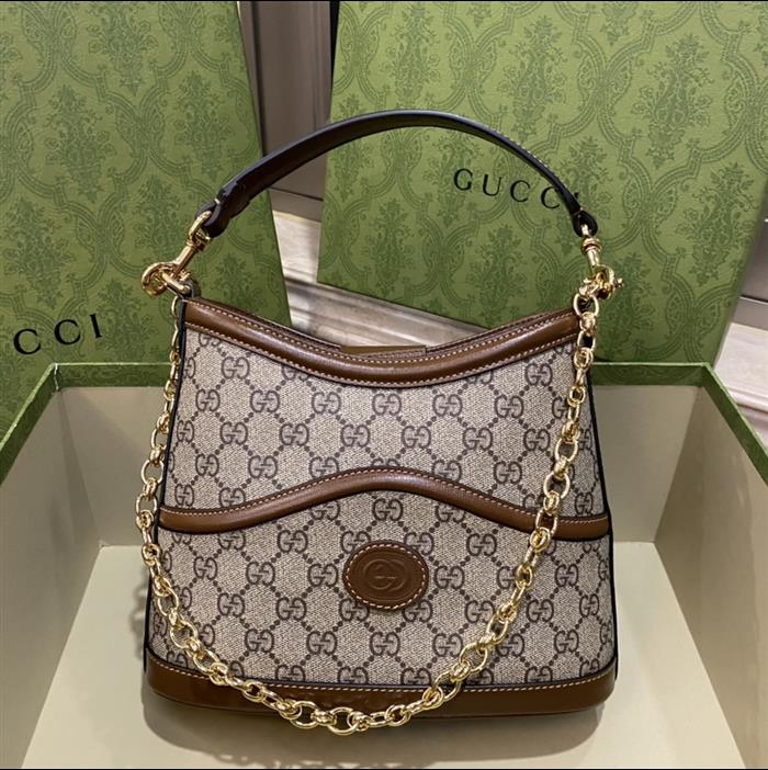 2025210C696011N201916717