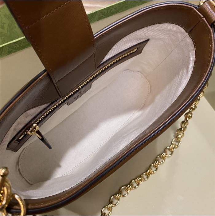 2025210C696011N201916805