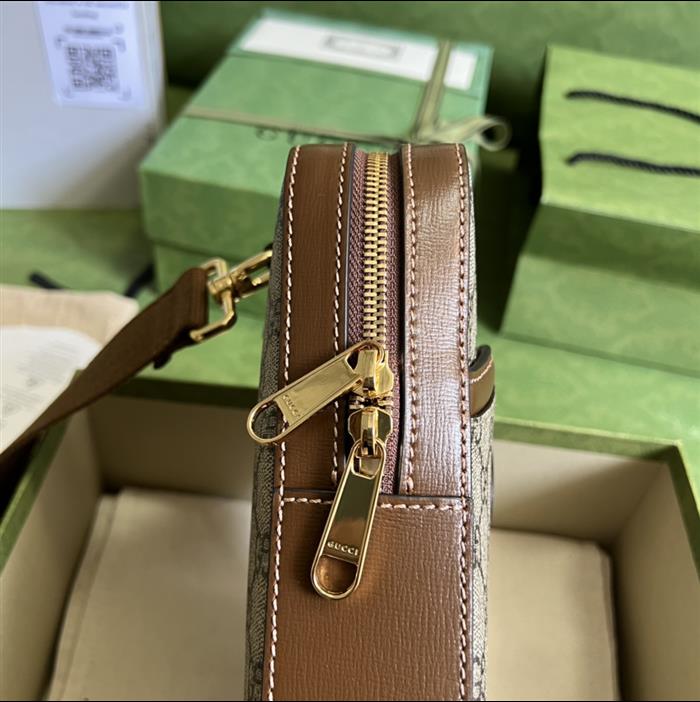 2025210C696016N201916945