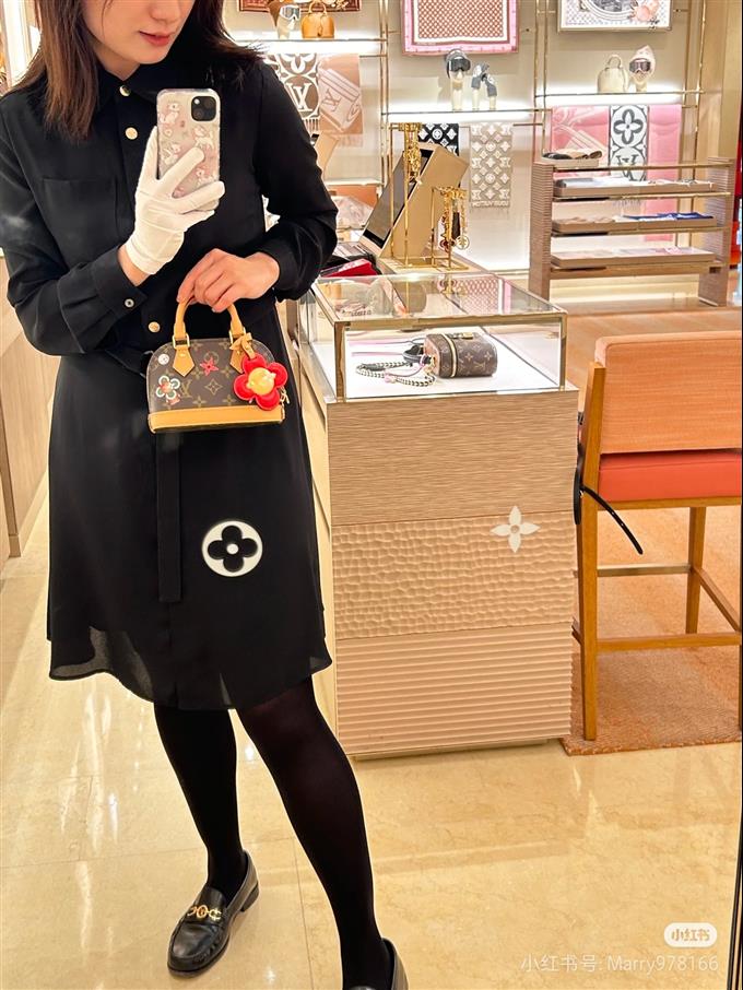 2025224M12199223141298