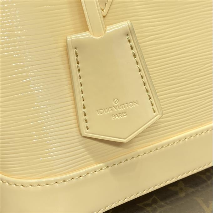 2025224M40302115928410