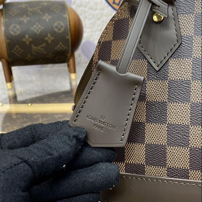 2025224M46990115929886