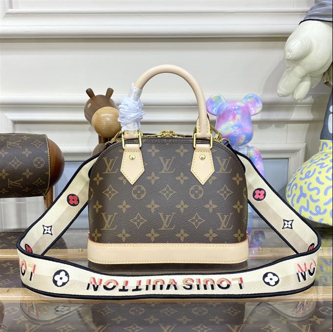 2025224M53152115928332