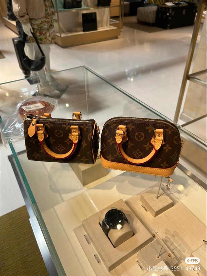 2025224M82717223140896