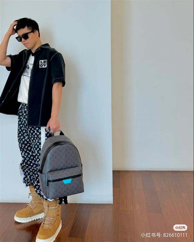 2025224M1164114252303