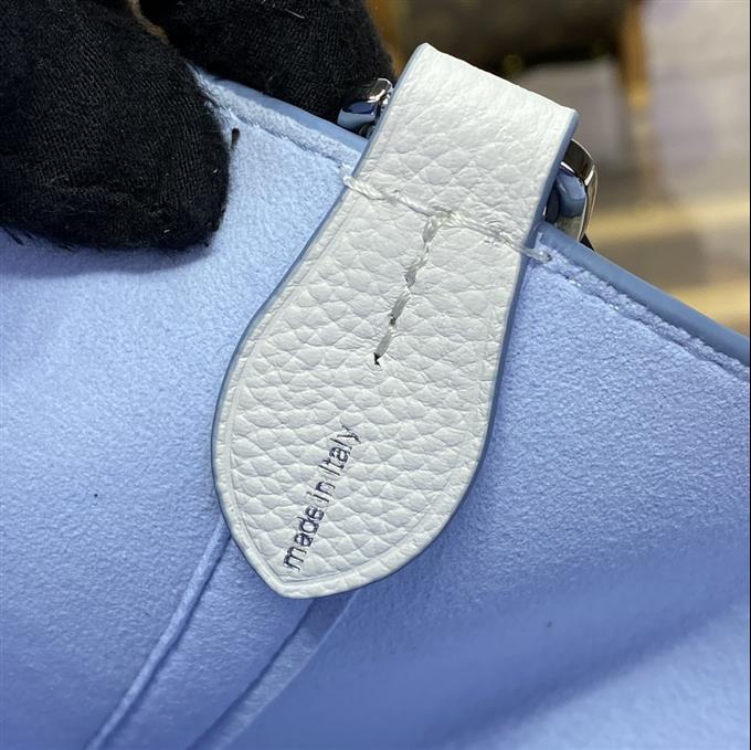 2025224M1173411117876