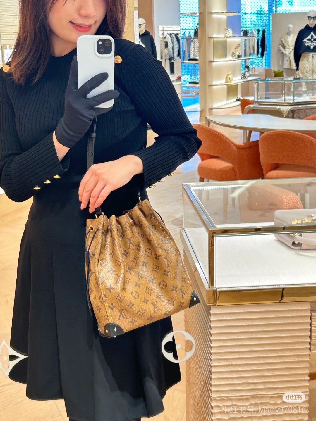 2025224M13324222630376