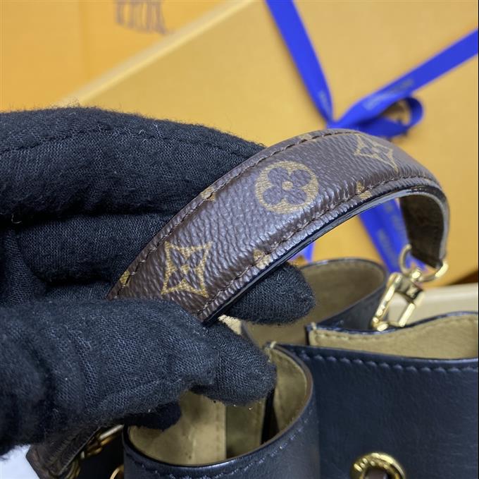 2025224M13843103427684