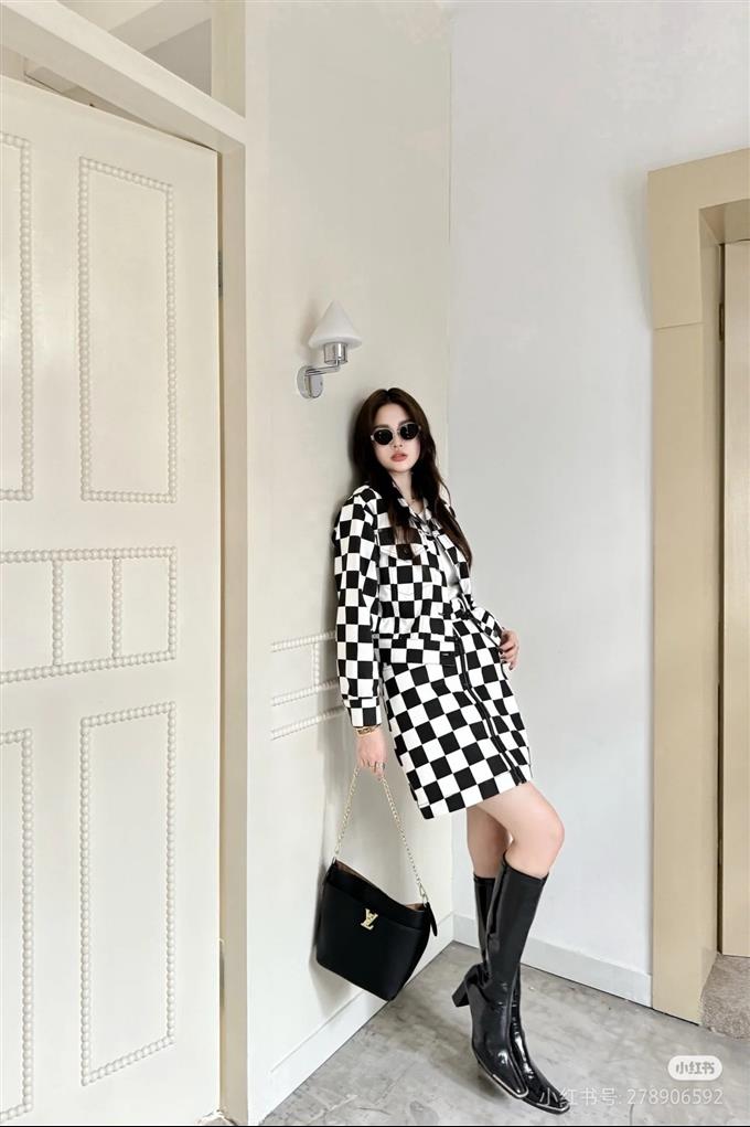 2025224M24006103427271