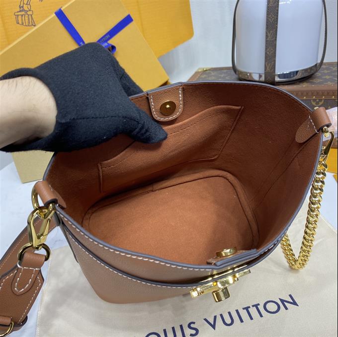 2025224M24165103427935