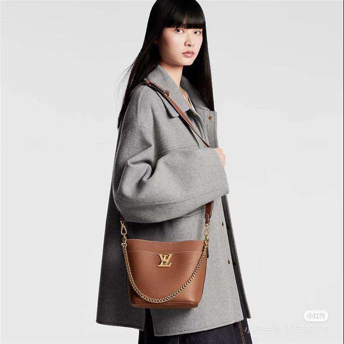 2025224M24165103433776