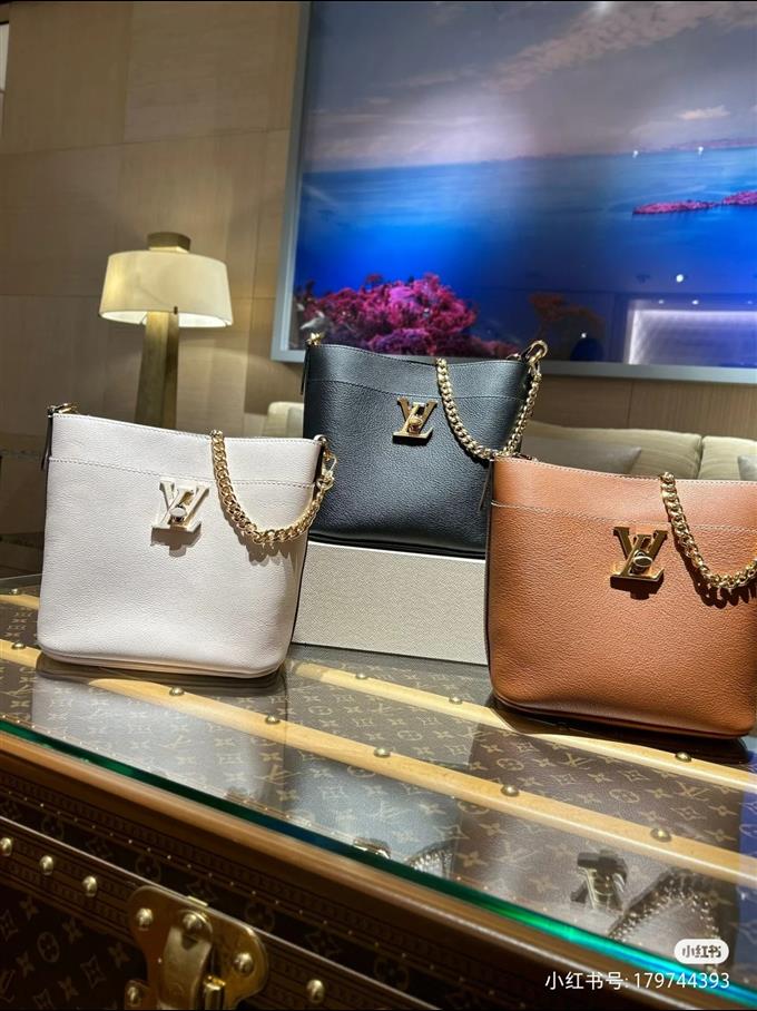 2025224M2416511126668