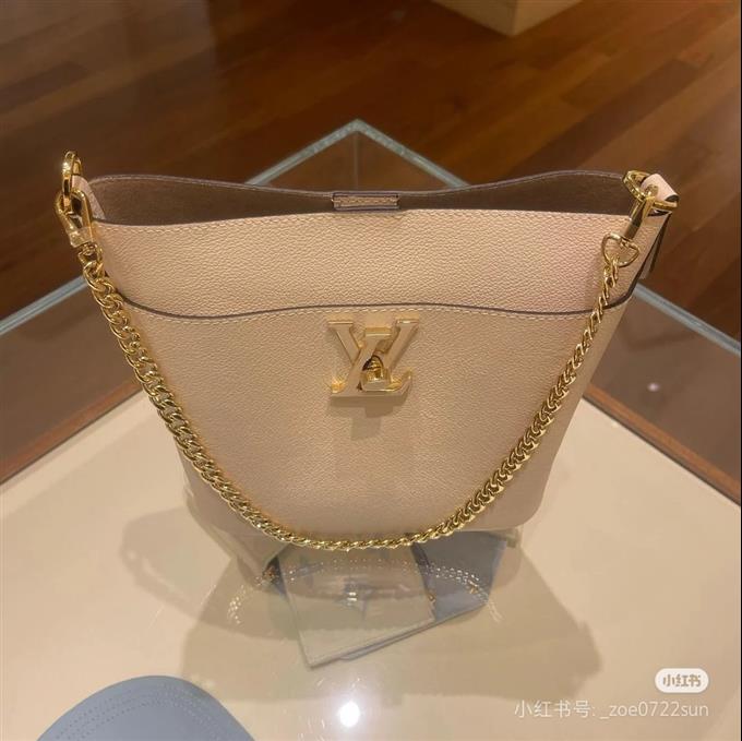 2025224M24638103431673