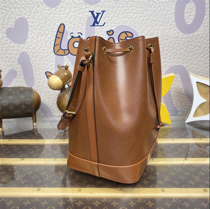 2025224M2493211122702