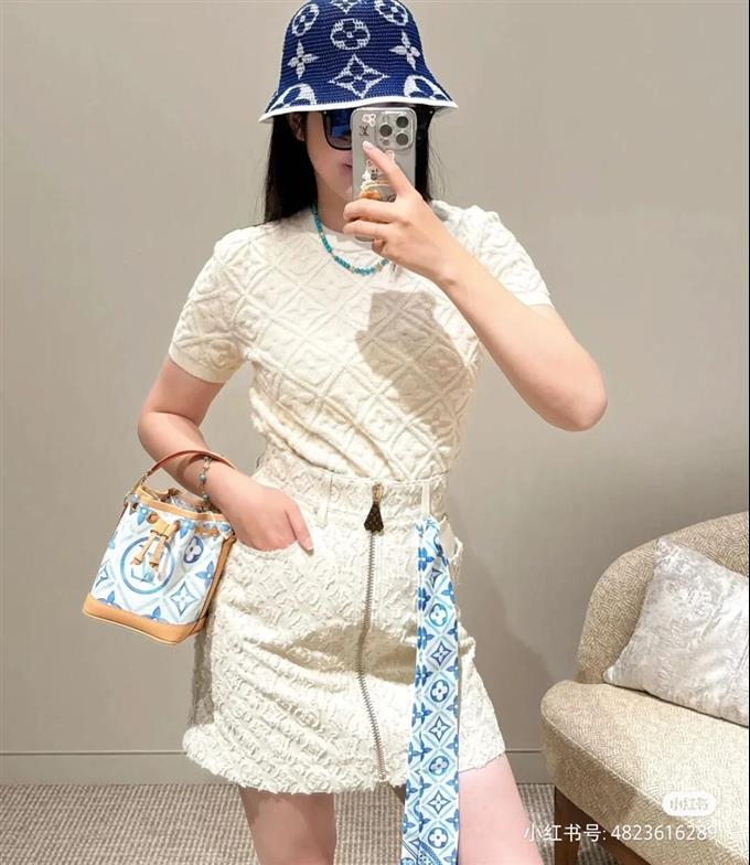 2025224M8362011125674