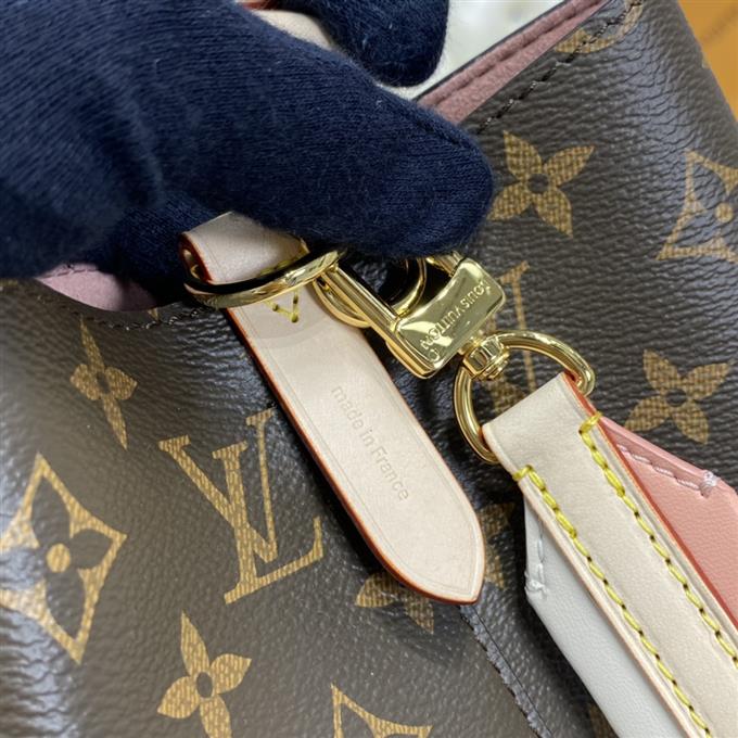 2025224N4034411121178