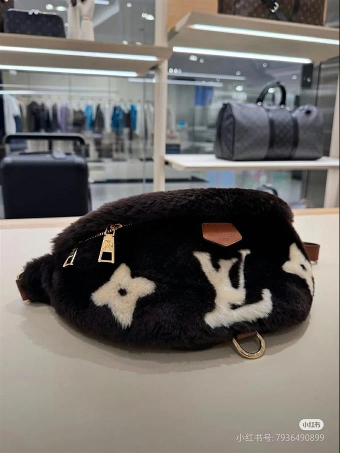 2025224M1179910535575